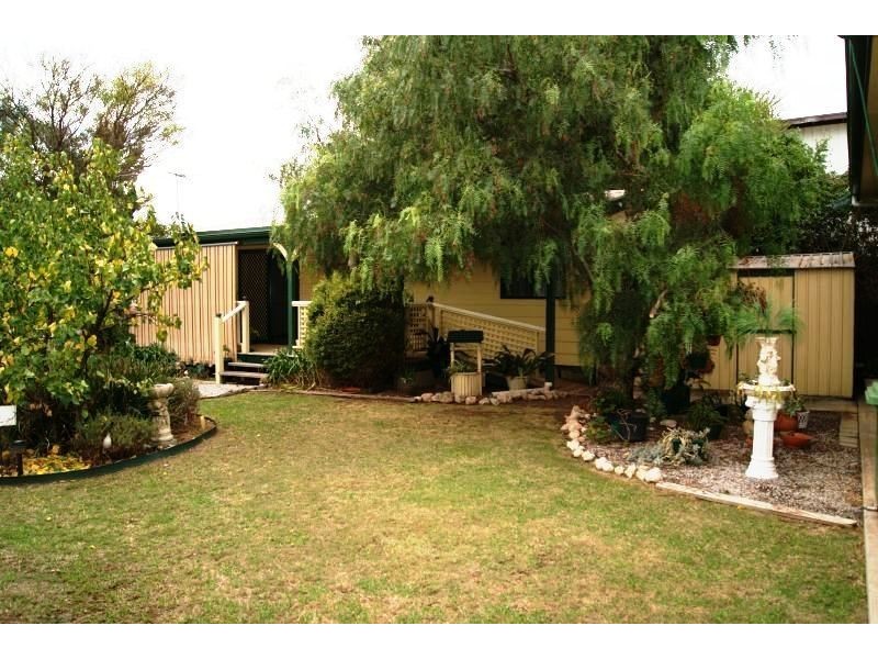 11 Helen Avenue, Aldinga Beach SA 5173