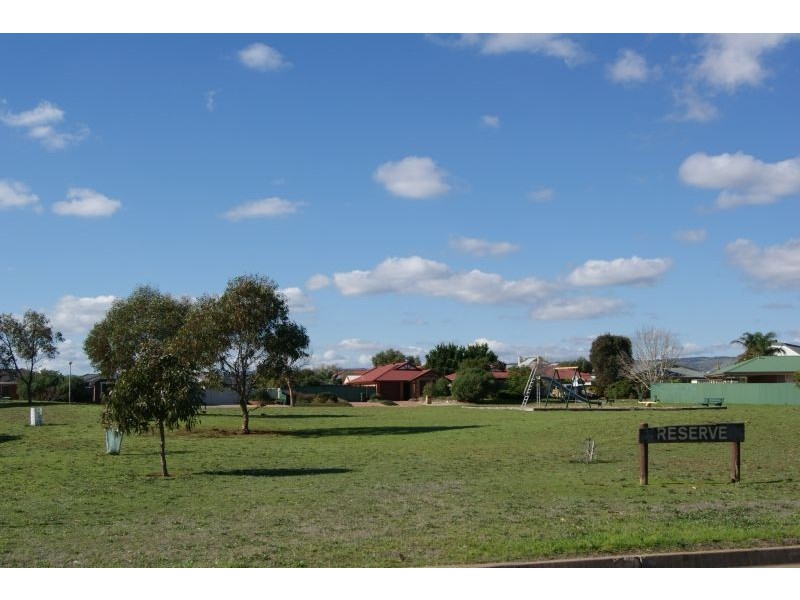10 Myerhoff Street, Aldinga Beach SA 5173