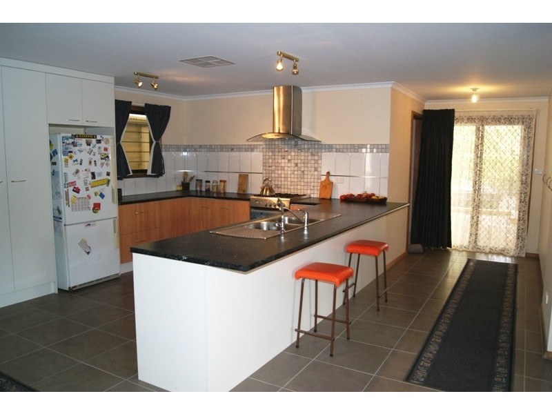 30 Illman Crescent, Aldinga Beach SA 5173