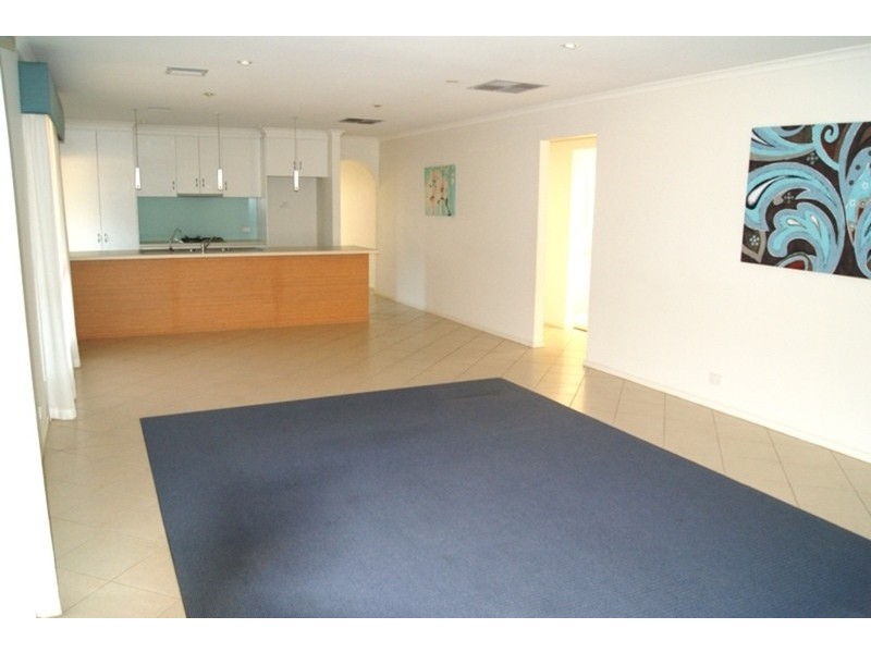 9 Nicholl Avenue, Aldinga Beach SA 5173