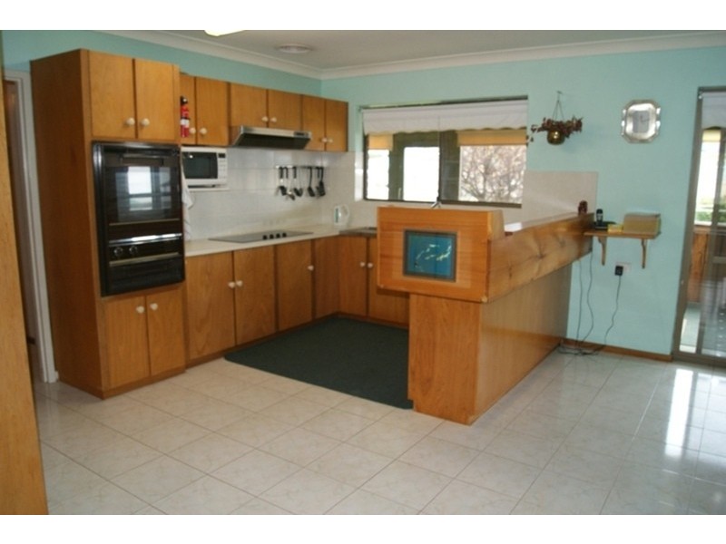 7 – 9 Plaza Avenue, Sellicks Beach SA 5174