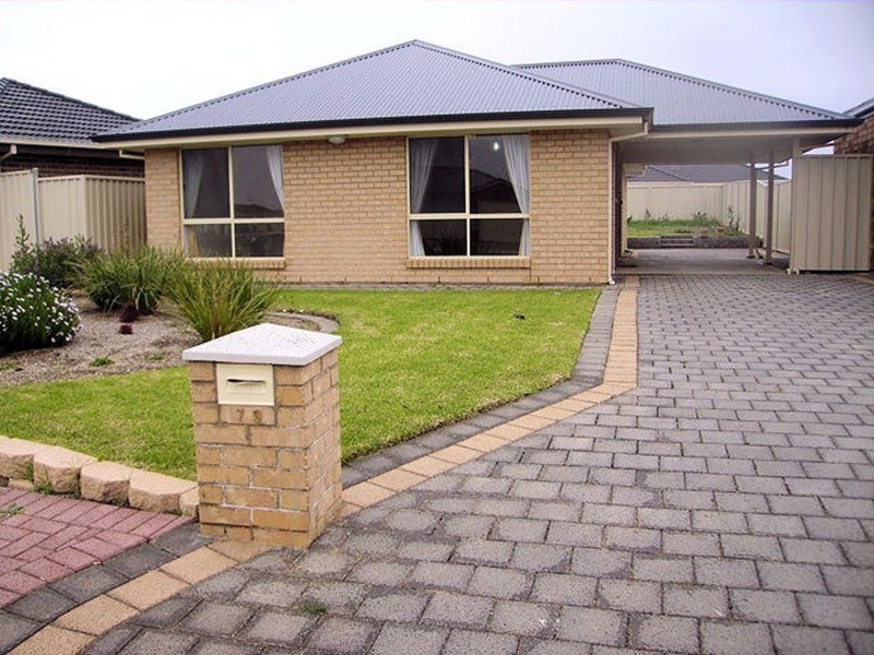 79 Pridham Boulevard, Aldinga Beach SA 5173
