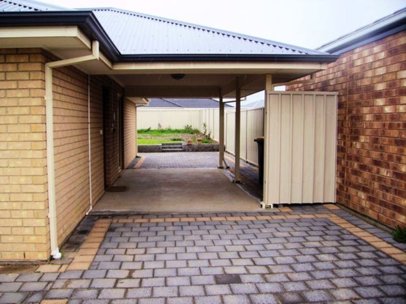 79 Pridham Boulevard, Aldinga Beach SA 5173