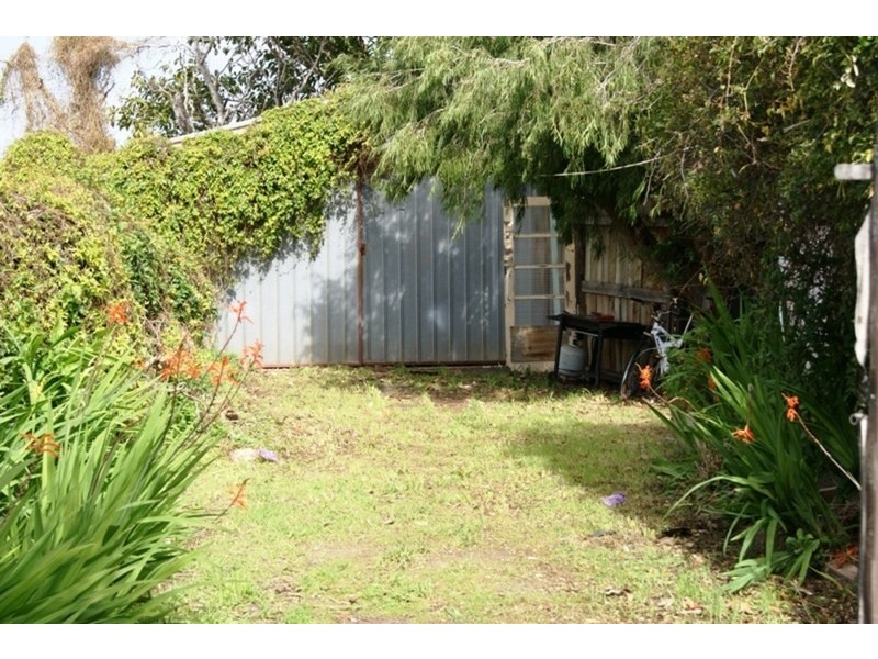 6 Belair Avenue, Port Willunga SA 5173