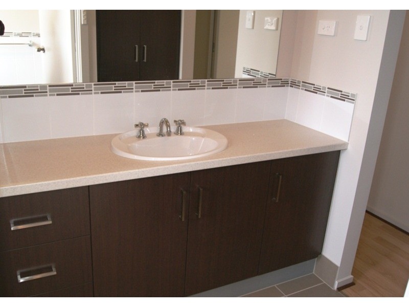 11 Sapphire Way, Aldinga Beach SA 5173