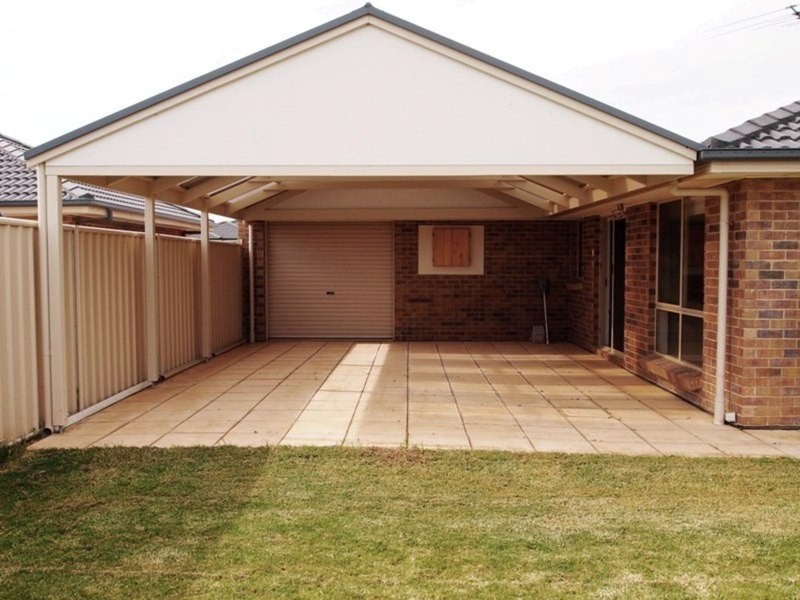 12 Blue Bay Avenue, Aldinga Beach SA 5173