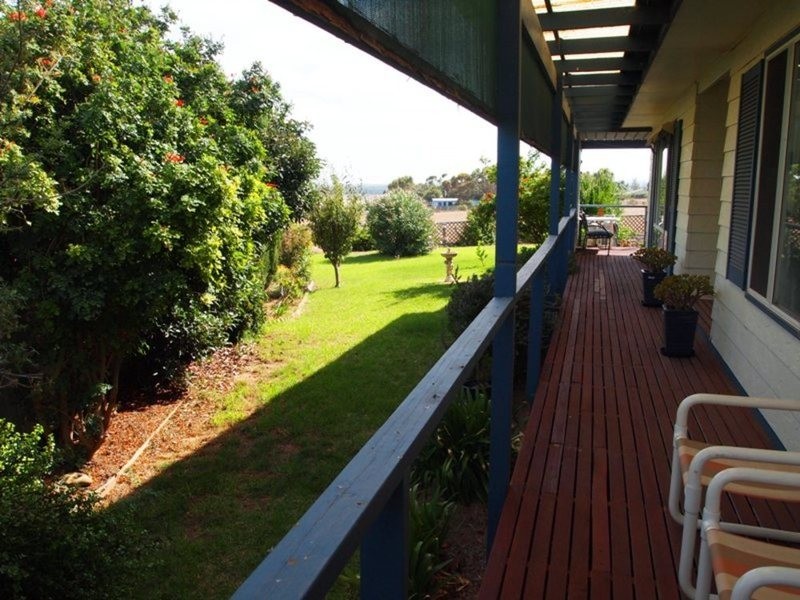 27 Cannes Drive, Sellicks Beach SA 5174