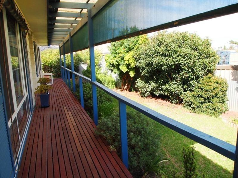 27 Cannes Drive, Sellicks Beach SA 5174