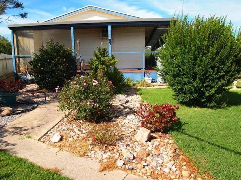 27 Cannes Drive, Sellicks Beach SA 5174