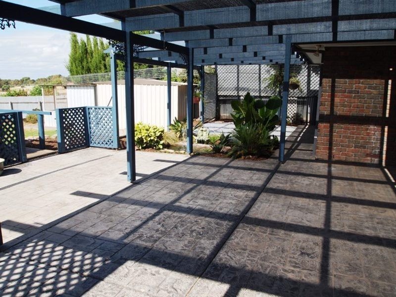 25 Cannes Drive, Sellicks Beach SA 5174