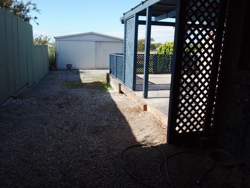 25 Cannes Drive, Sellicks Beach SA 5174