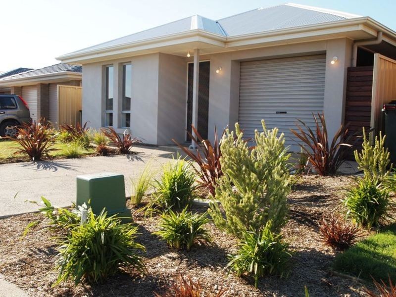 25 Pinkgum Avenue, Aldinga Beach SA 5173