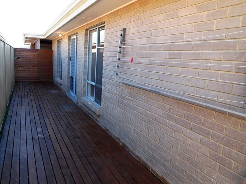 25 Pinkgum Avenue, Aldinga Beach SA 5173