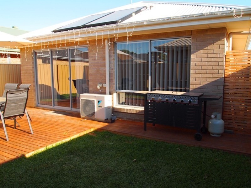 25 Pinkgum Avenue, Aldinga Beach SA 5173