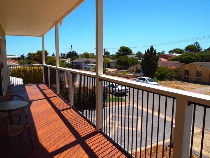 34 Zephyr Terrace, Port Willunga SA 5173
