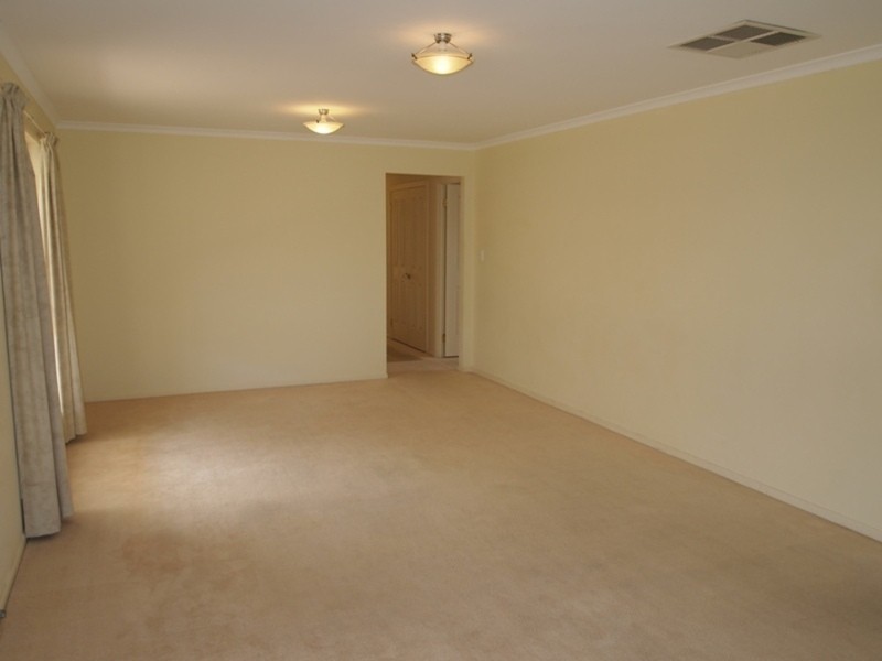 9 Barramundi Way, Aldinga Beach SA 5173