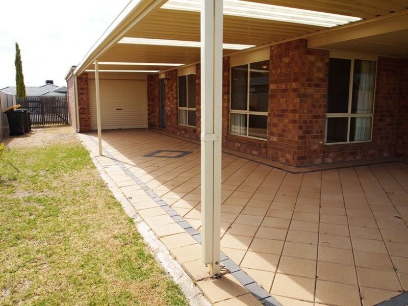 9 Barramundi Way, Aldinga Beach SA 5173
