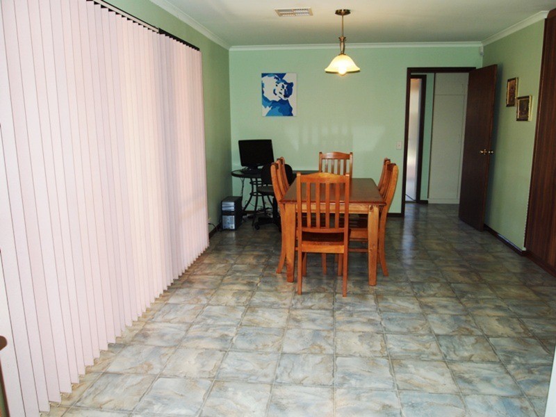 13 Heathersay Avenue, Aldinga Beach SA 5173