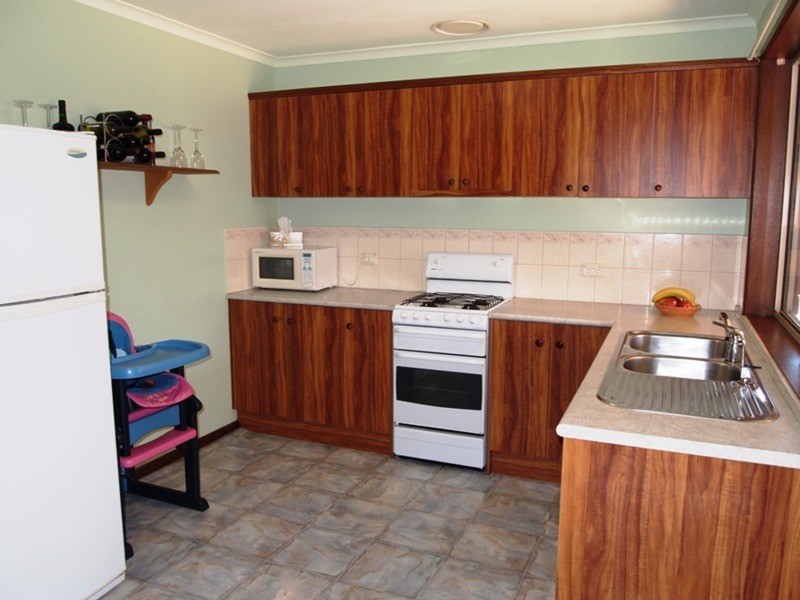 13 Heathersay Avenue, Aldinga Beach SA 5173