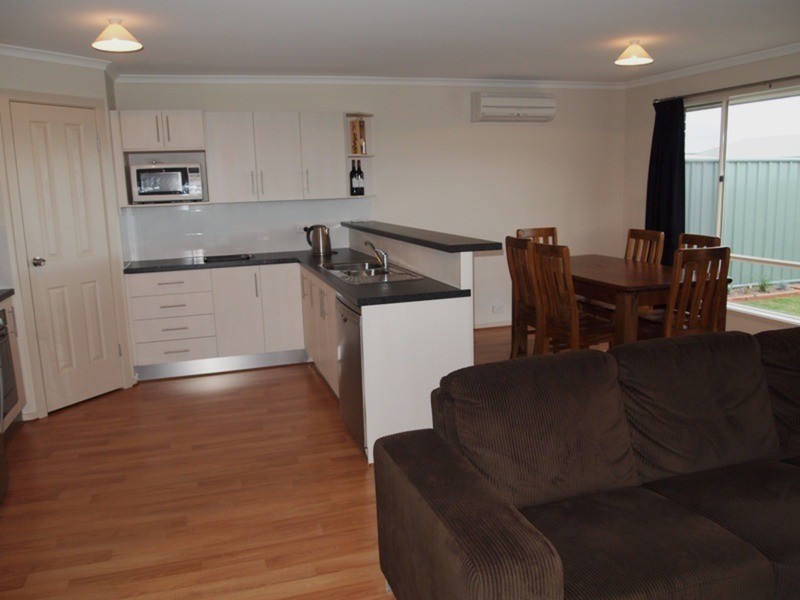28 Sapphire Way, Aldinga Beach SA 5173
