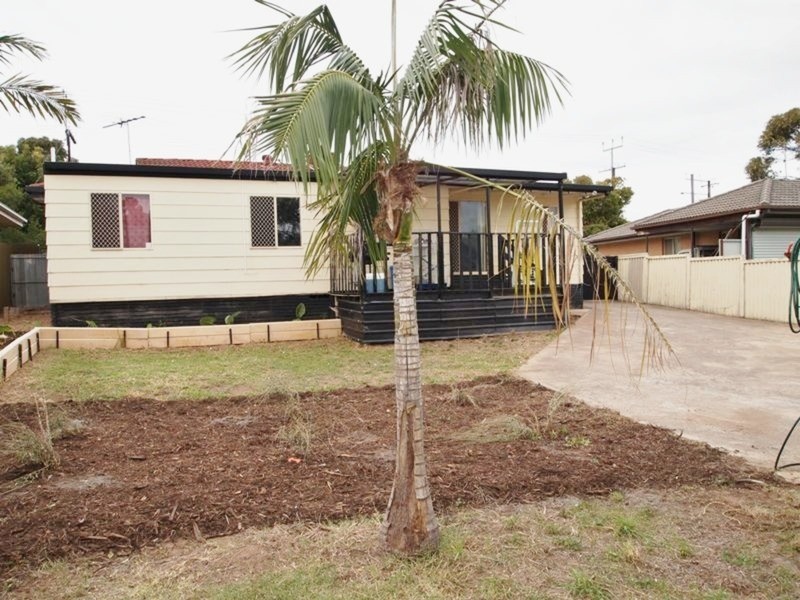 3 Meadow Way, Hackham West SA 5163