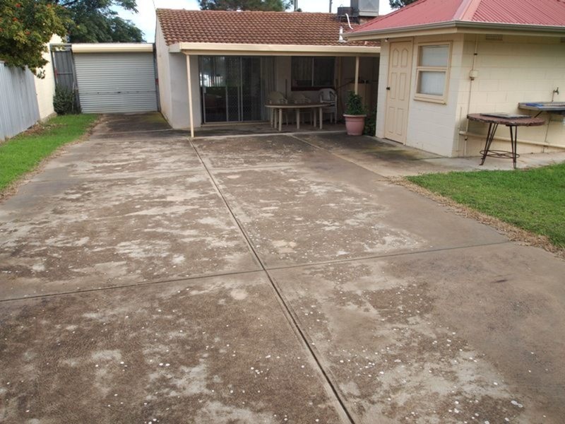 33 Aldam Avenue, Aldinga Beach SA 5173