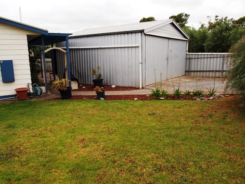 27 Cannes Drive, Sellicks Beach SA 5174