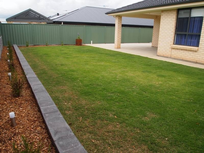 1 Cobalt  Place, Aldinga Beach SA 5173