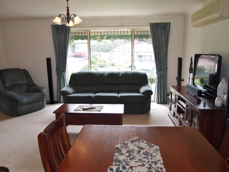 5 Baudin Crescent, Mount Compass SA 5210