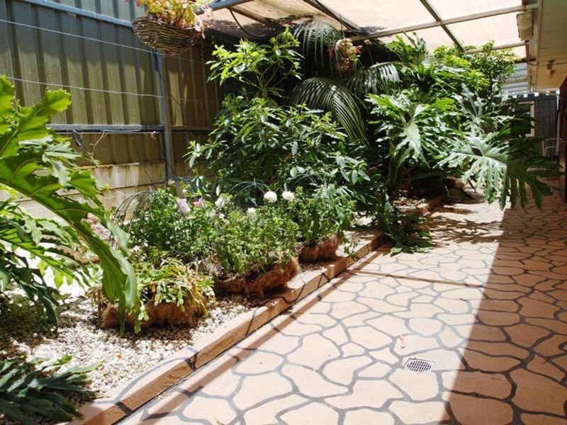 5 Glenthorn Crescent, O’halloran Hill SA 5158
