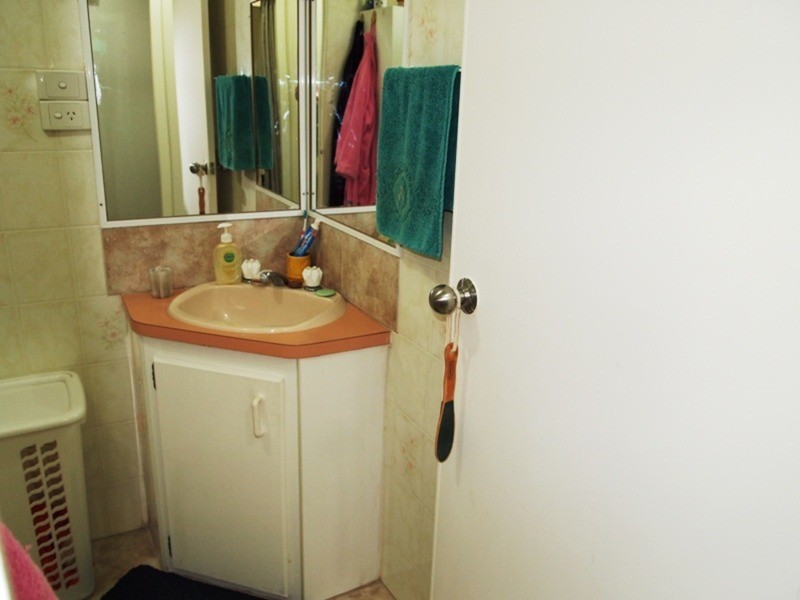 Site 43 Aldinga Beach Holiday Park, Cox Road, Aldinga Beach SA 5173