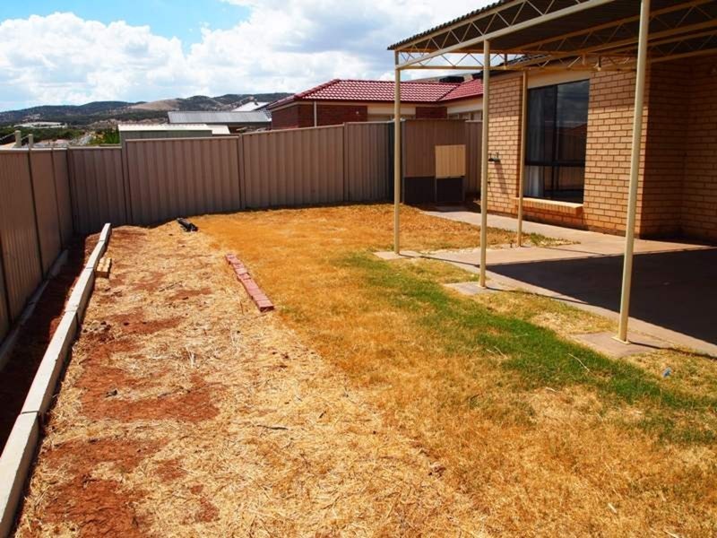 4 Crystal Harmony Court, Sellicks Beach SA 5174