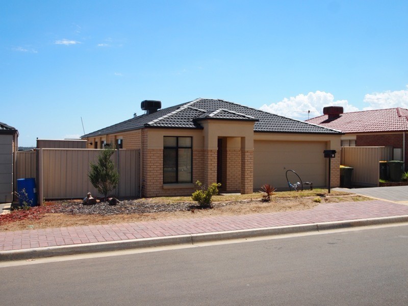 4 Crystal Harmony Court, Sellicks Beach SA 5174