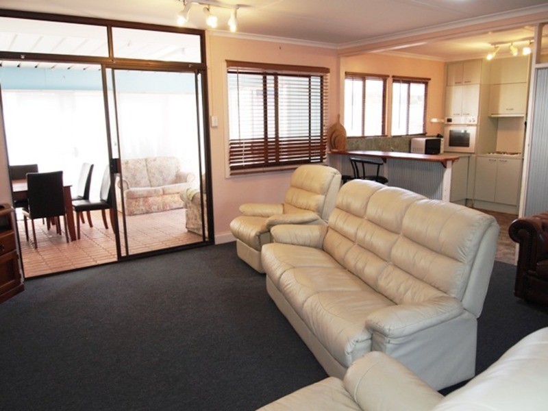 15 Stock Street, Aldinga Beach SA 5173