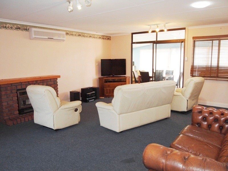 15 Stock Street, Aldinga Beach SA 5173