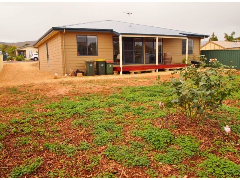 23 Plaza Avenue, Sellicks Beach SA 5174