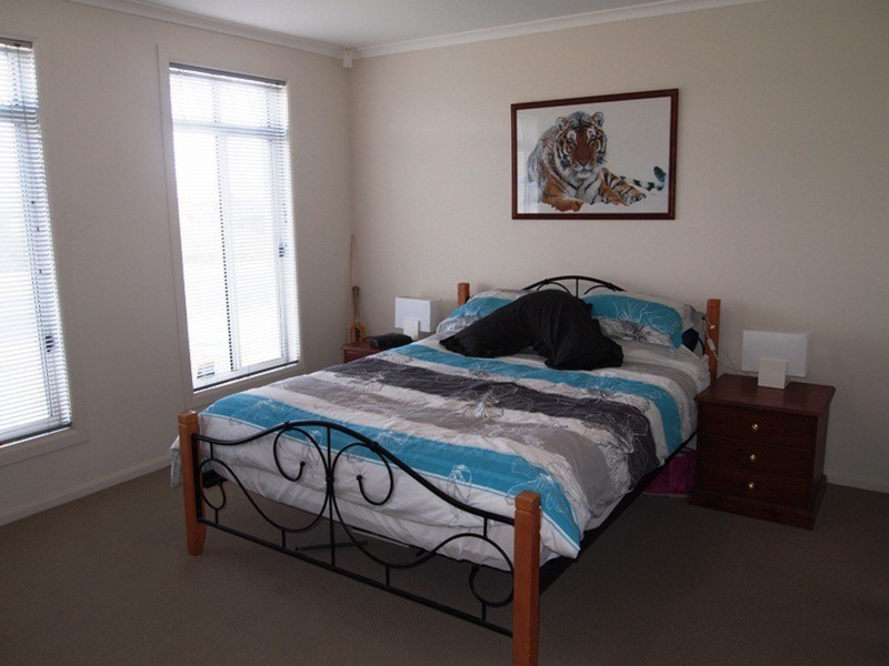 57 Pridham Boulevard, Aldinga Beach SA 5173