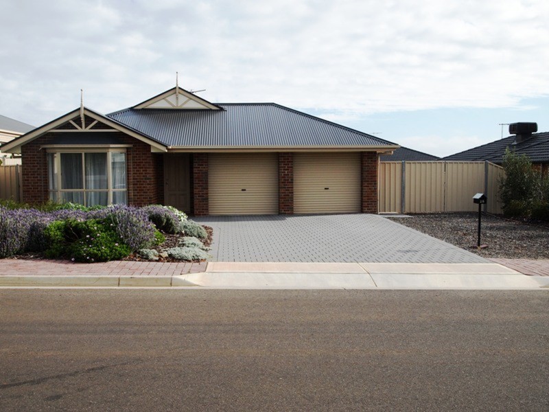 25 Oriana  Drive, Sellicks Beach SA 5174