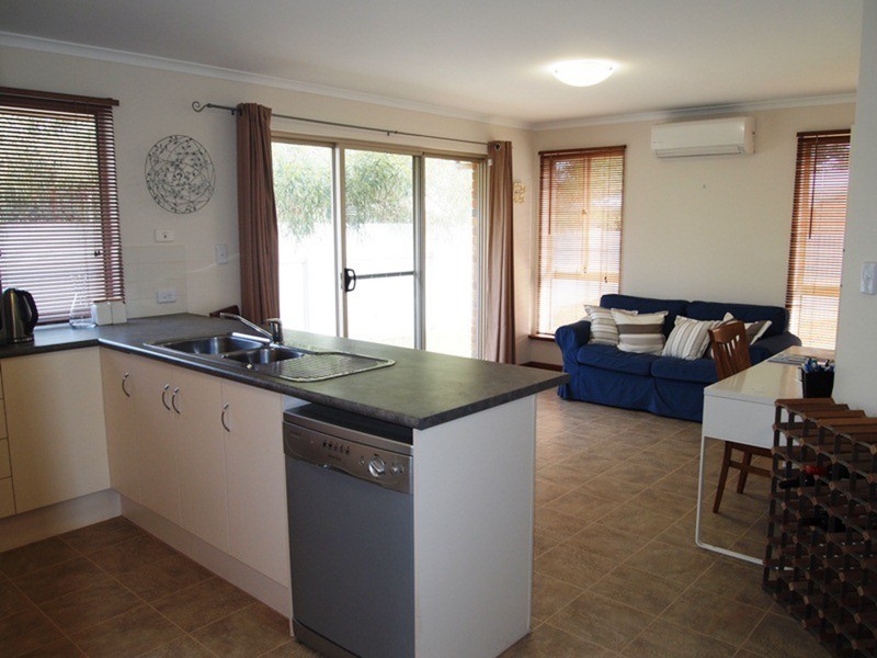 19A Valiant Road, Port Willunga SA 5173