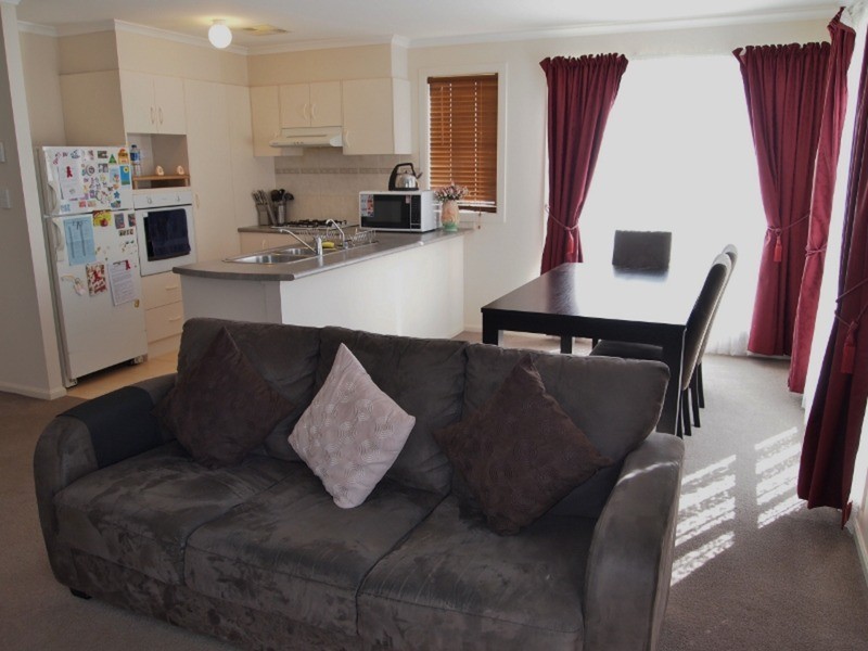 1/12 McGuire Court, Hackham SA 5163