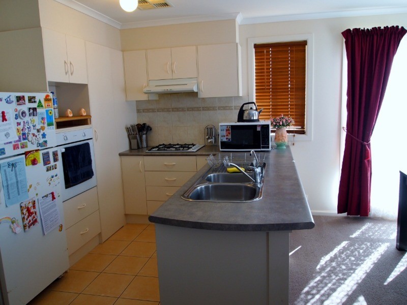 1/12 McGuire Court, Hackham SA 5163