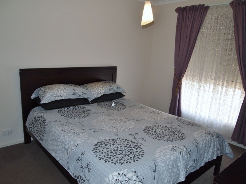 1/12 McGuire Court, Hackham SA 5163
