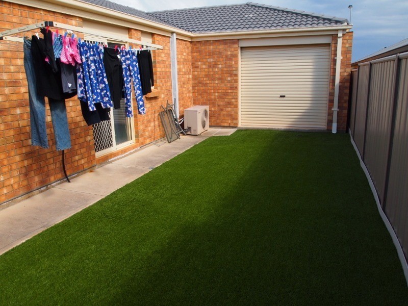 1/12 McGuire Court, Hackham SA 5163