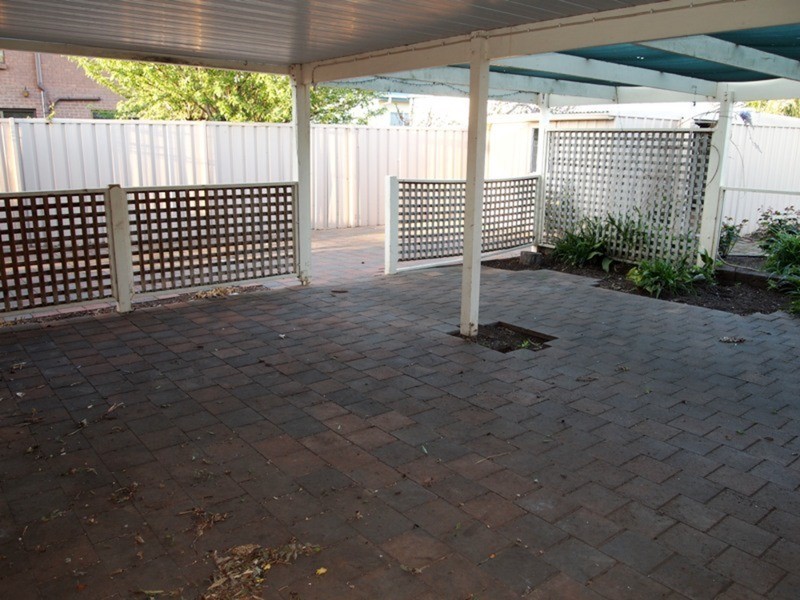 1 Loader Street, Port Willunga SA 5173