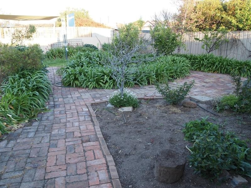 1 Loader Street, Port Willunga SA 5173