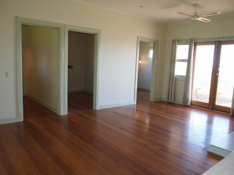 47 Esplanade, Port Willunga SA 5173