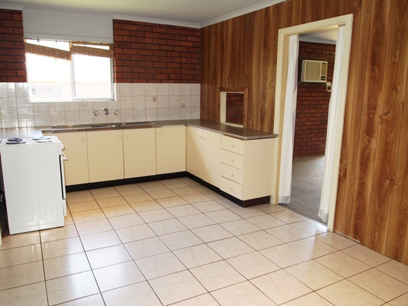 37 Hamilton Road, Aldinga Beach SA 5173