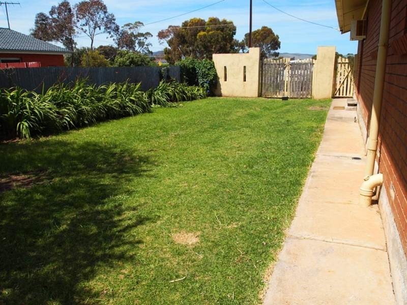 37 Hamilton Road, Aldinga Beach SA 5173