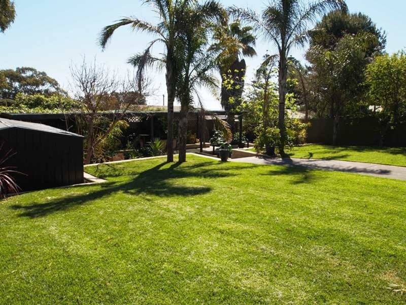 100 Old Coach  Road, Maslin Beach SA 5170