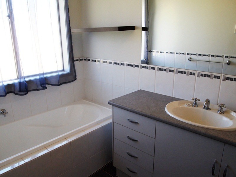 32 Seahaven Way, Aldinga Beach SA 5173